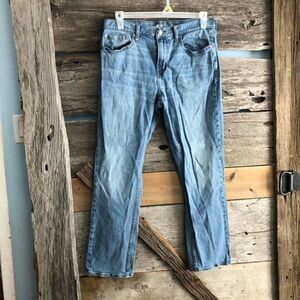 OLD Navy straight leg medium wash size 34 denim